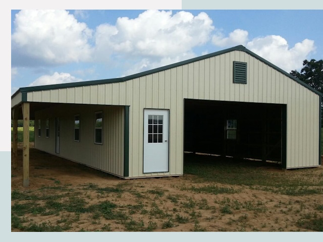 Строительство конюшен в Новомосковске