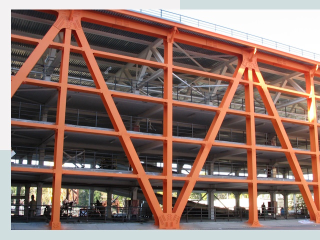 Многоуровневые паркинги в Новомосковск от 620 руб.