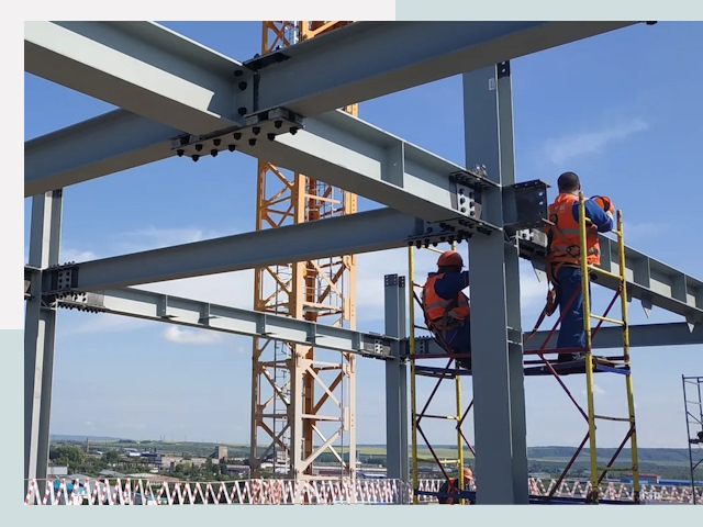 Монтаж металлоконструкций в Новомосковске